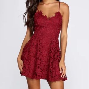 black windsor homecoming dress